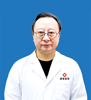 杨  杰 